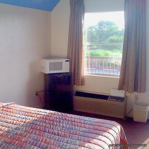 Bestway Inn Houston Room photo